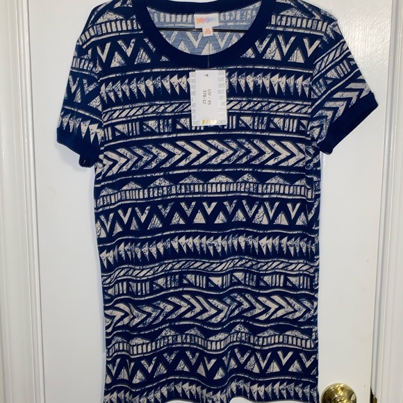 LulaRoe Liv - Picture 1 of 4